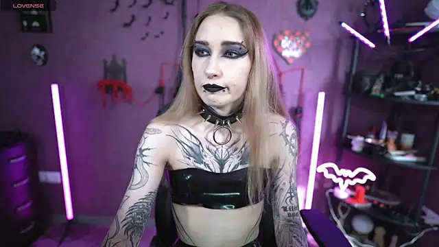 Snapshot of amywhitenessxx chatting on May 10, 2026, 11:03 am amywhitenessxx online show from May 10, 2026, 11:03 am