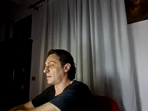 Snapshot of ciame78 chatting on October 17, 2025, 10:44 pm ciame78 online show from October 17, 2025, 10:44 pm