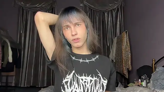 fcherthth online show from December 20, 2025, 5:27 pm