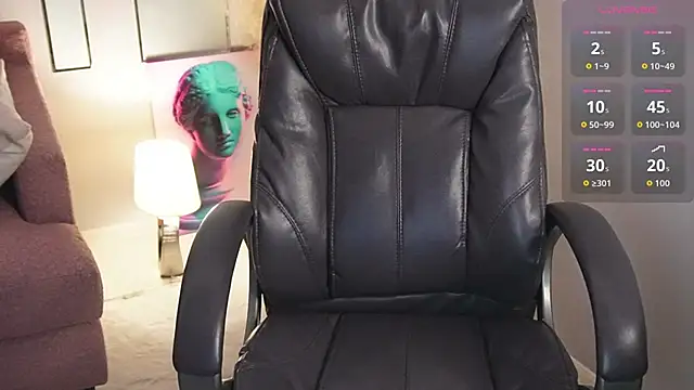 Snapshot of viviann_evans chatting on March 12, 2026, 1:00 am viviann evans online show from March 12, 2026, 1:00 am