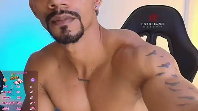 Snapshot of Manolo_Hot1 chatting on January 13, 2025, 2:11 pm Manolo Hot1 online show from January 13, 2025, 2:11 pm