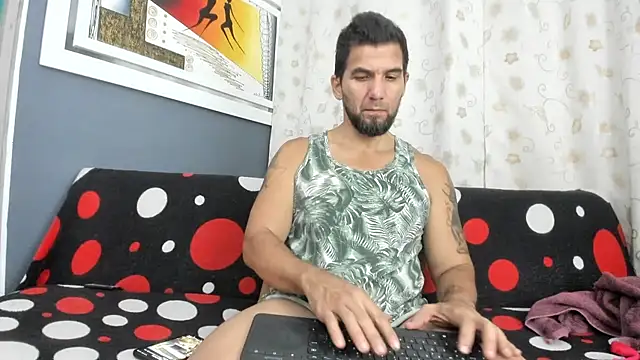 JULESLAKES online show from October 8, 2025, 11:45 am