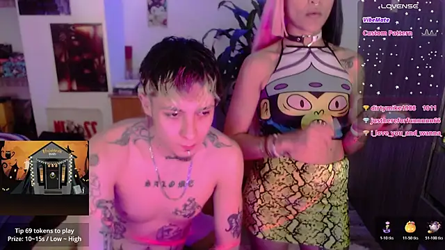 Snapshot of badeyes_crazygoat chatting on October 24, 2025, 9:14 pm badeyes crazygoat online show from October 24, 2025, 9:14 pm