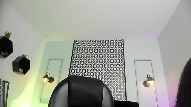 Snapshot of Amber_gold_ chatting on June 17, 2026, 2:55 am Amber gold online show from June 17, 2026, 2:55 am