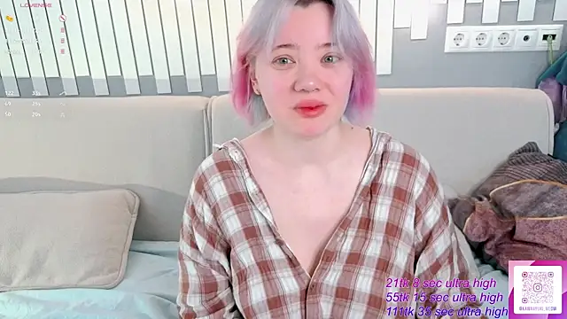 Snapshot of __KawaiiYuki__ chatting on May 8, 2026, 4:16 am KawaiiYuki online show from May 8, 2026, 4:16 am