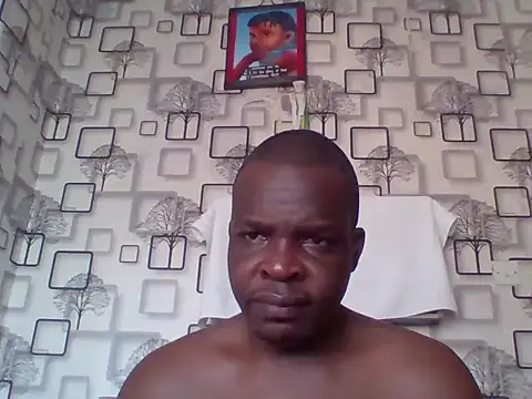 Snapshot of Chumba_001 chatting on August 6, 2026, 5:35 am Chumba 001 online show from August 6, 2026, 5:35 am