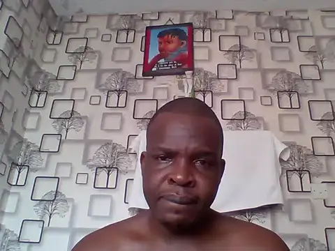 Snapshot of Chumba_001 chatting on May 8, 2026, 5:33 am Chumba 001 online show from May 8, 2026, 5:33 am
