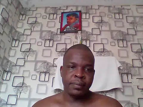 Snapshot of Chumba_001 chatting on May 7, 2026, 5:44 am Chumba 001 online show from May 7, 2026, 5:44 am