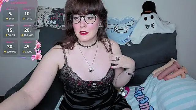 Snapshot of talia_bloodina chatting on May 29, 2026, 7:53 pm talia bloodina online show from May 29, 2026, 7:53 pm