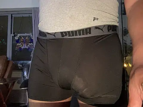 Snapshot of ThickDick_Daddy chatting on June 23, 2026, 7:17 am ThickDick Daddy online show from June 23, 2026, 7:17 am
