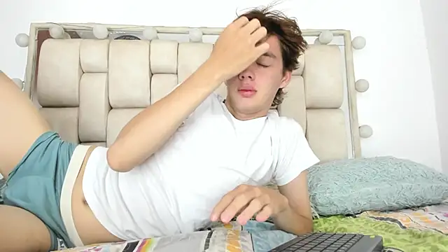 Snapshot of daniel_hot03 chatting on November 22, 2025, 1:32 pm daniel hot03 online show from November 22, 2025, 1:32 pm