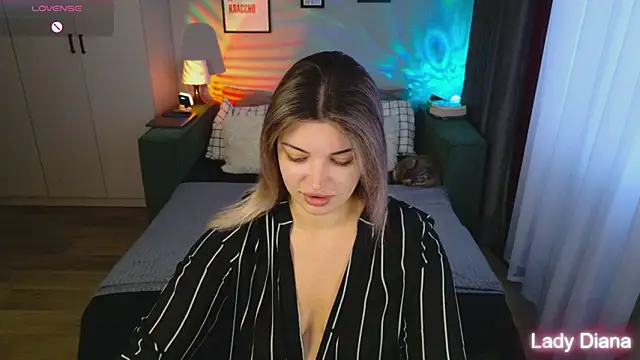 LancasterLady online show from November 3, 2025, 12:42 pm