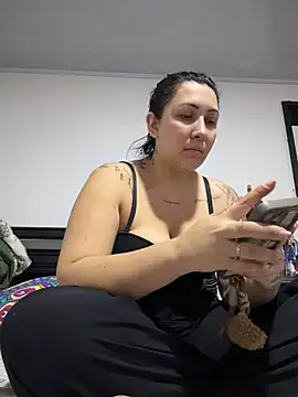 Snapshot of my-kitty chatting on July 17, 2026, 11:02 pm my-kitty online show from July 17, 2026, 11:02 pm