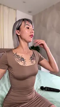 Snapshot of MiaMinx chatting on November 12, 2025, 2:48 am MiaMinx online show from November 12, 2025, 2:48 am