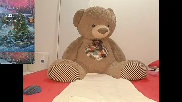 sweetbrunette69 online show from January 8, 2026, 11:33 pm