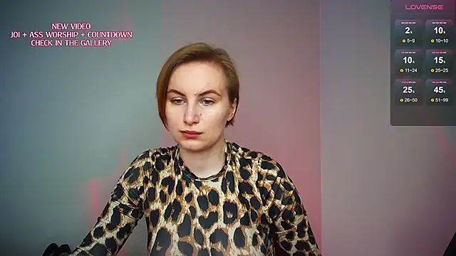 Snapshot of RandyCherry chatting on August 6, 2026, 2:56 pm RandyCherry online show from August 6, 2026, 2:56 pm