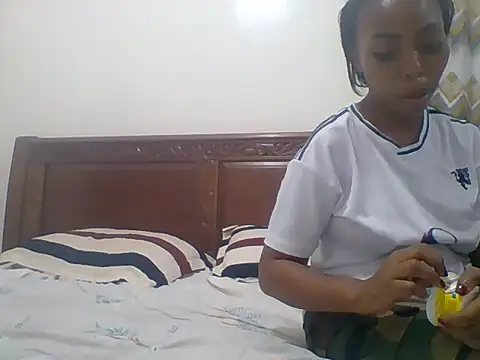 sexy  candyy online show from October 26, 2025, 8:31 pm