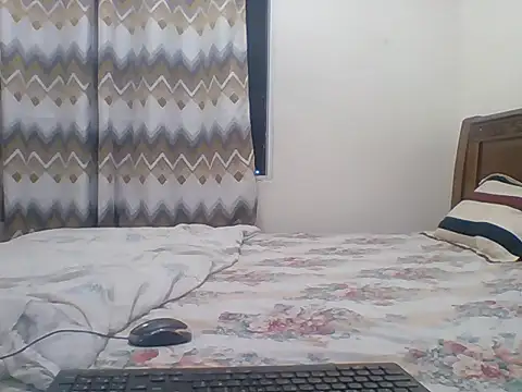 sexy  candyy online show from November 21, 2025, 7:24 pm