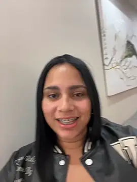 Snapshot of pamela_anderson_ chatting on December 31, 2024, 11:31 am pamela anderson online show from December 31, 2024, 11:31 am