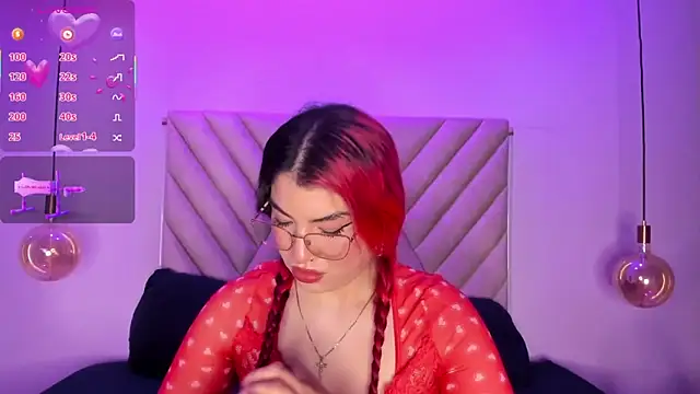 EmmaSwift  online show from November 21, 2025, 1:48 am