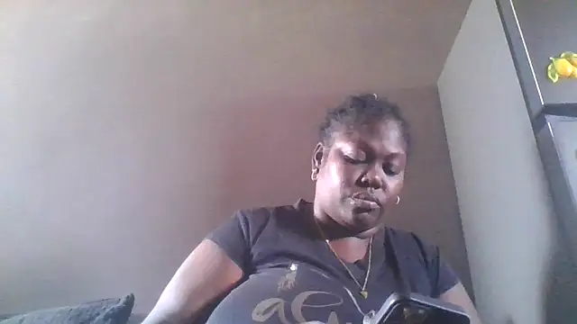 Snapshot of XgeileKutje chatting on June 22, 2026, 12:35 pm XgeileKutje online show from June 22, 2026, 12:35 pm