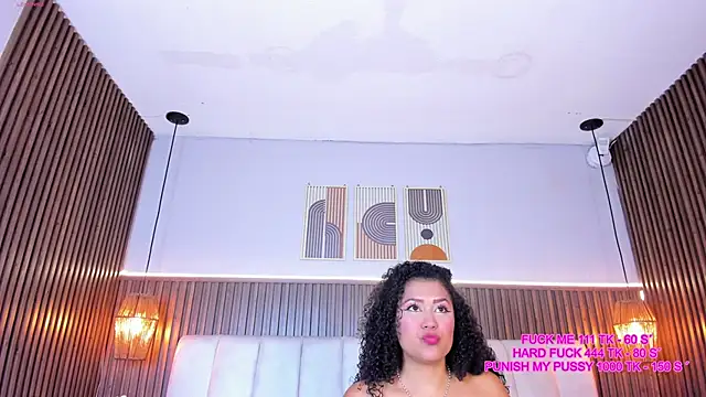 Ashleyy23x online show from April 30, 2026, 7:32 pm