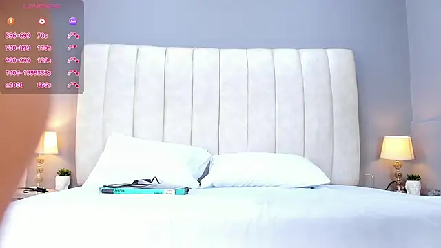 Snapshot of Ashleyy23x chatting on November 24, 2025, 7:47 pm Ashleyy23x online show from November 24, 2025, 7:47 pm