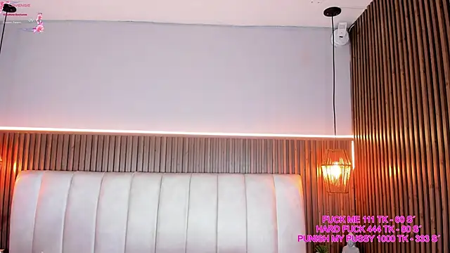 Ashleyy23x online show from March 21, 2026, 8:02 pm