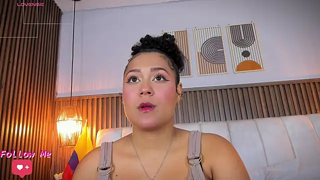 Snapshot of Ashleyy23x chatting on July 1, 2026, 7:25 pm Ashleyy23x online show from July 1, 2026, 7:25 pm
