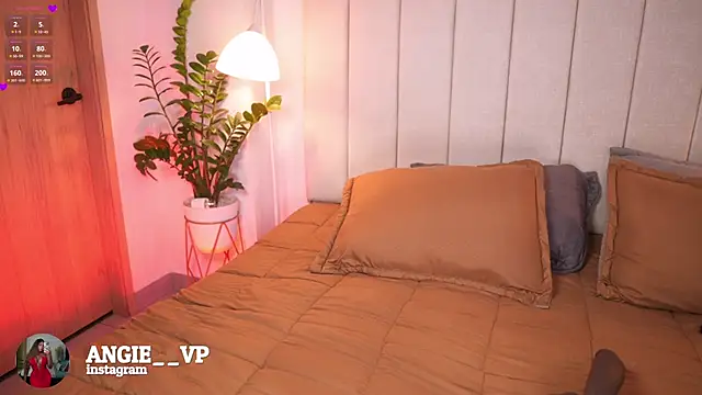 Snapshot of nicoletth18 chatting on November 20, 2025, 10:38 am nicoletth18 online show from November 20, 2025, 10:38 am