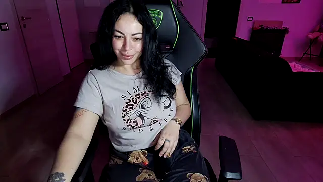 Chloe Ricci online show from March 21, 2025, 5:11 am