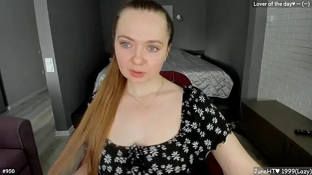 Snapshot of LizaGost chatting on June 10, 2026, 10:16 am LizaGost online show from June 10, 2026, 10:16 am