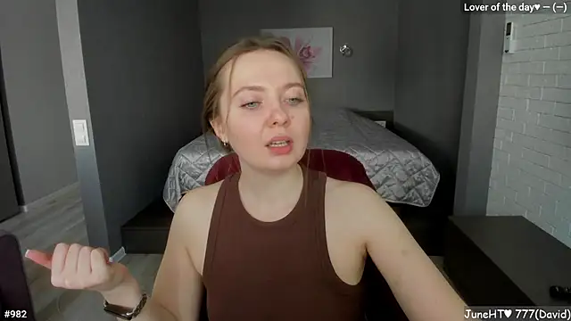 Snapshot of LizaGost chatting on June 5, 2026, 11:49 am LizaGost online show from June 5, 2026, 11:49 am