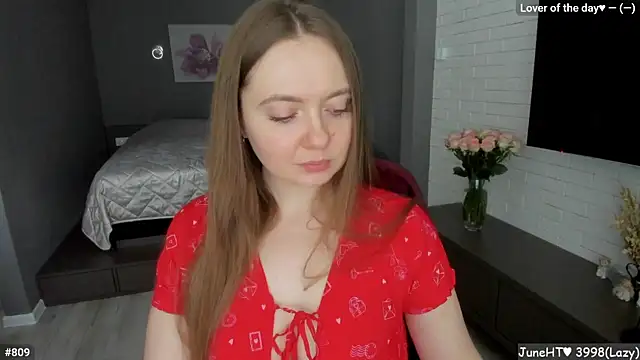 Snapshot of LizaGost chatting on June 16, 2026, 11:10 am LizaGost online show from June 16, 2026, 11:10 am