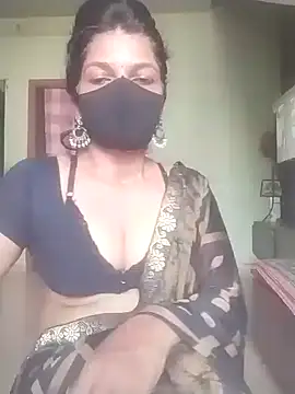 Snapshot of Shuttii_25 chatting on February 23, 2026, 5:19 am Shuttii 25 online show from February 23, 2026, 5:19 am