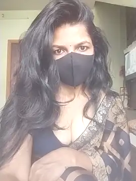 Snapshot of Shuttii_25 chatting on February 11, 2026, 6:02 am Shuttii 25 online show from February 11, 2026, 6:02 am