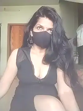 Snapshot of Shuttii_25 chatting on February 19, 2026, 5:59 am Shuttii 25 online show from February 19, 2026, 5:59 am