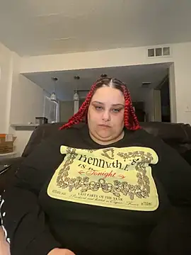 Snapshot of bbwredhead chatting on September 12, 2025, 11:26 pm bbwredhead online show from September 12, 2025, 11:26 pm