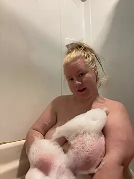 jayyleah93 online show from March 12, 2025, 5:17 pm