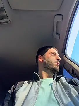 Snapshot of ElChapoGuzman95 chatting on March 6, 2026, 7:36 am ElChapoGuzman95 online show from March 6, 2026, 7:36 am