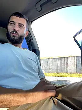 ElChapoGuzman95 online show from September 21, 2025, 6:29 am