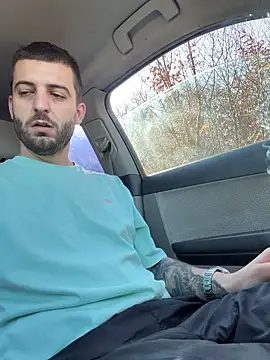 Snapshot of ElChapoGuzman95 chatting on March 7, 2026, 8:21 am ElChapoGuzman95 online show from March 7, 2026, 8:21 am