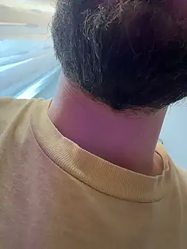 Snapshot of ElChapoGuzman95 chatting on February 26, 2026, 6:13 am ElChapoGuzman95 online show from February 26, 2026, 6:13 am