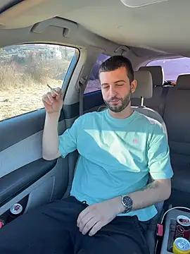 Snapshot of ElChapoGuzman95 chatting on March 9, 2026, 7:01 am ElChapoGuzman95 online show from March 9, 2026, 7:01 am