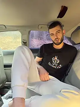 Snapshot of ElChapoGuzman95 chatting on February 10, 2026, 8:46 am ElChapoGuzman95 online show from February 10, 2026, 8:46 am