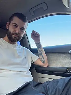 Snapshot of ElChapoGuzman95 chatting on February 28, 2026, 2:39 pm ElChapoGuzman95 online show from February 28, 2026, 2:39 pm