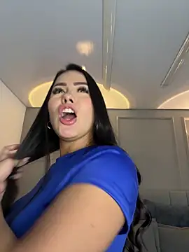 Snapshot of Miss_blue69 chatting on February 18, 2026, 1:47 am Miss blue69 online show from February 18, 2026, 1:47 am