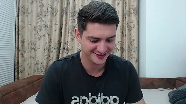 Snapshot of AndyFame chatting on December 2, 2024, 10:51 pm AndyFame online show from December 2, 2024, 10:51 pm