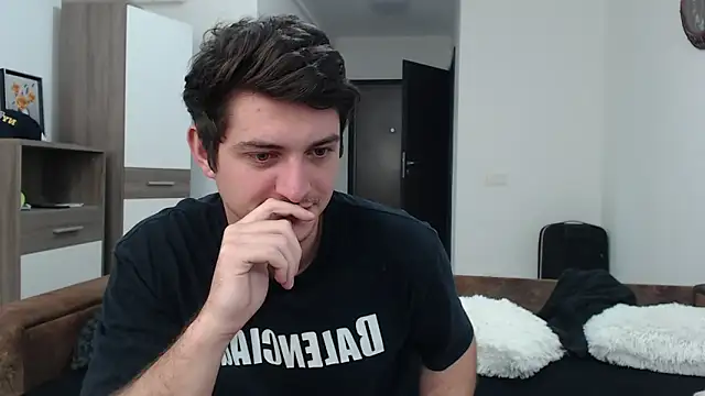 Snapshot of AndyFame chatting on March 4, 2025, 10:49 pm AndyFame online show from March 4, 2025, 10:49 pm