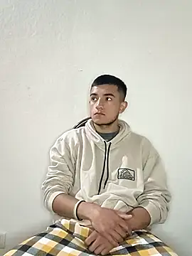 Snapshot of Thick_Cock chatting on October 18, 2025, 2:13 am Thick Cock online show from October 18, 2025, 2:13 am